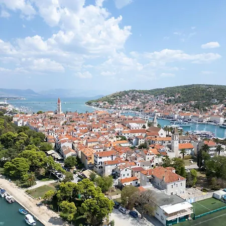 Palace Andreis Hébergement de vacances Trogir