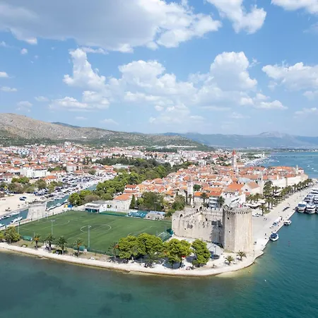 Palace Andreis * Trogir