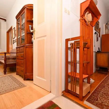 Vikendica Palace Andreis *